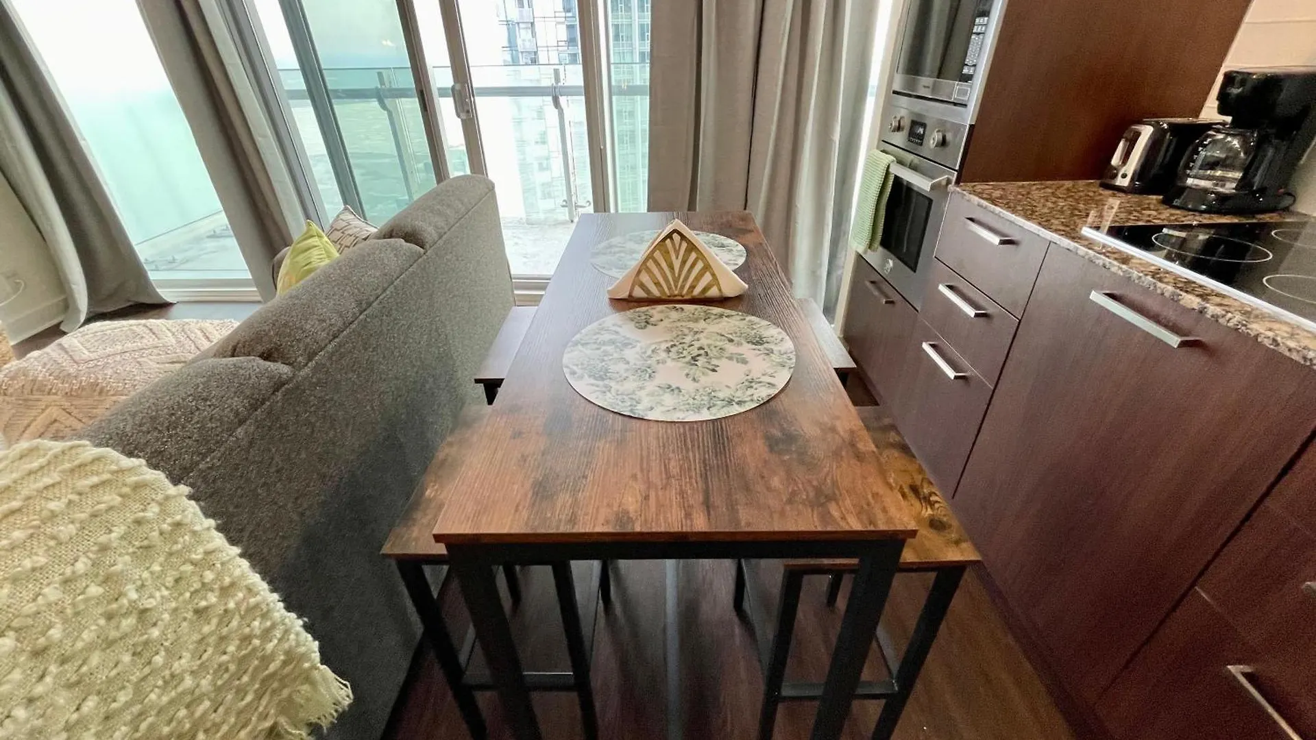 Globalstay Gorgeous Downtown Apartment Toronto 0*,